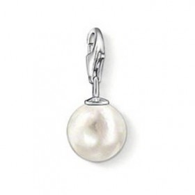 Thomas Sabo charm en plata con perla.